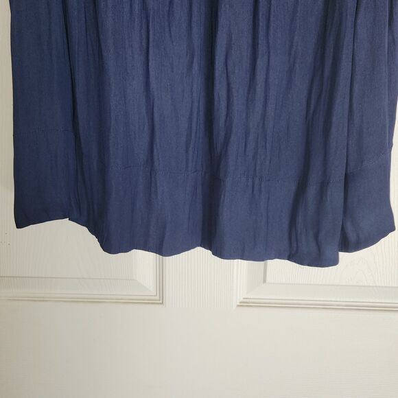 Lane Bryant Flowy Sleeveless Pleated V-neck Tunic Top Womens 16 Navy Blue Plus - Picture 3 of 3